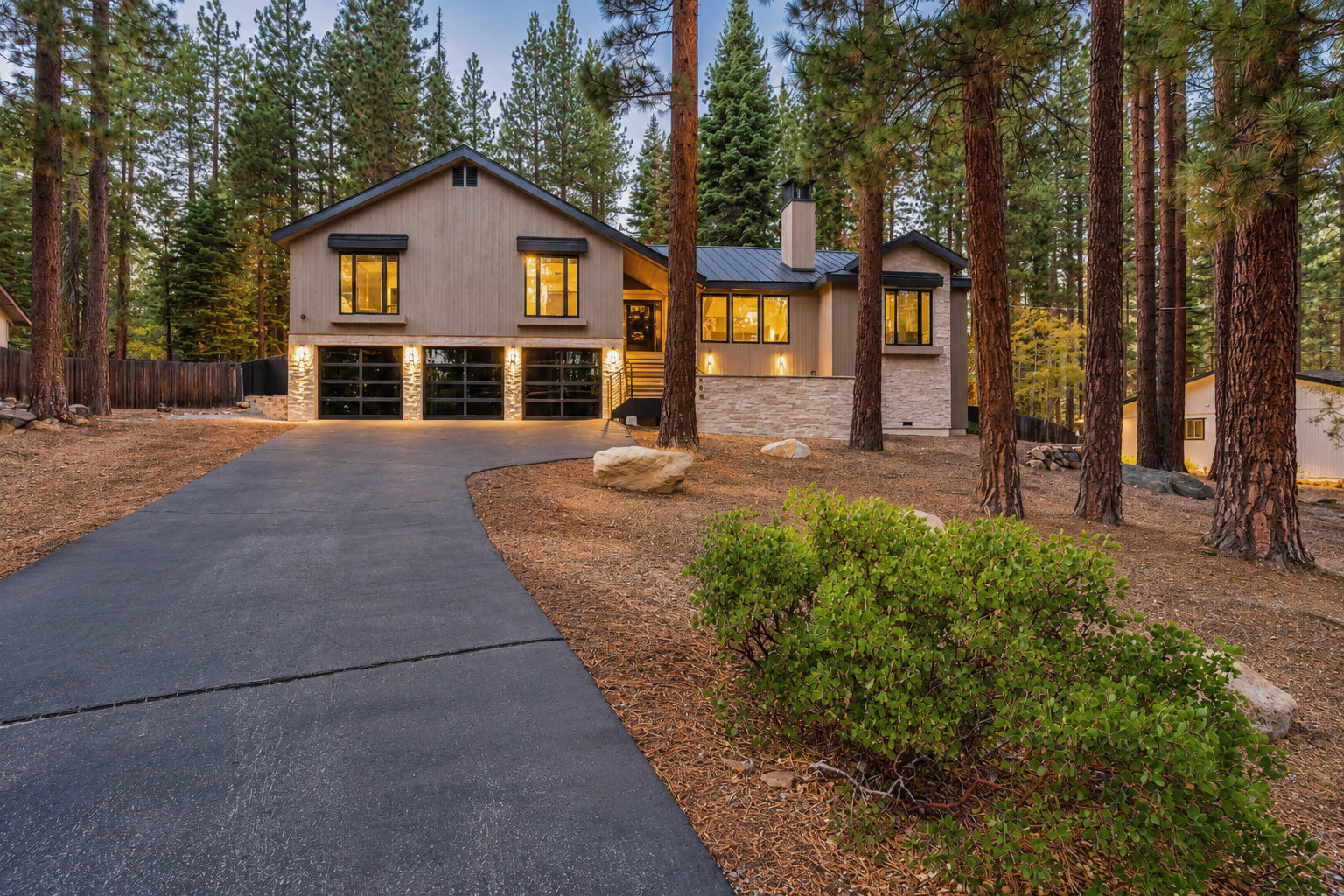 Twilight Mountain Home in the Pines