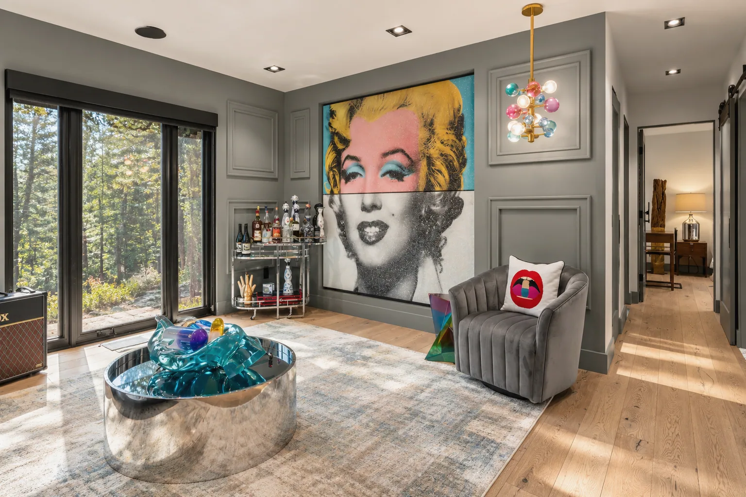 Modern Lounge with Marilyn Pop Art