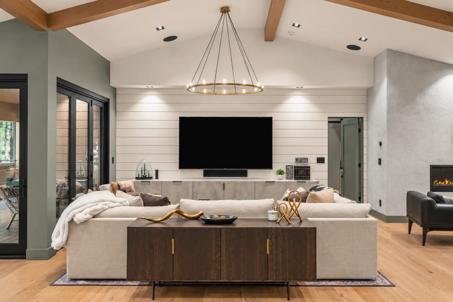 Rustic Modern Living Room Retreat